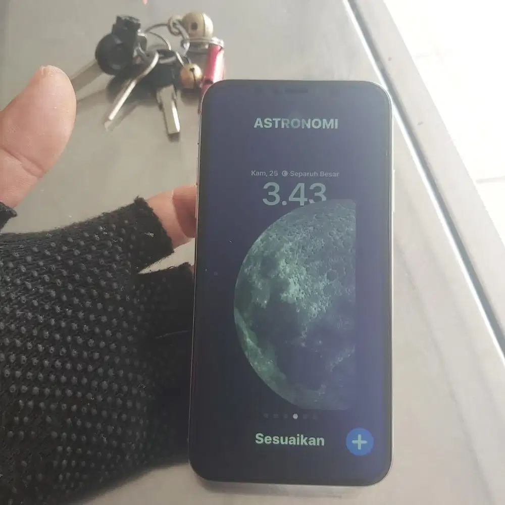 Di jual iphone X