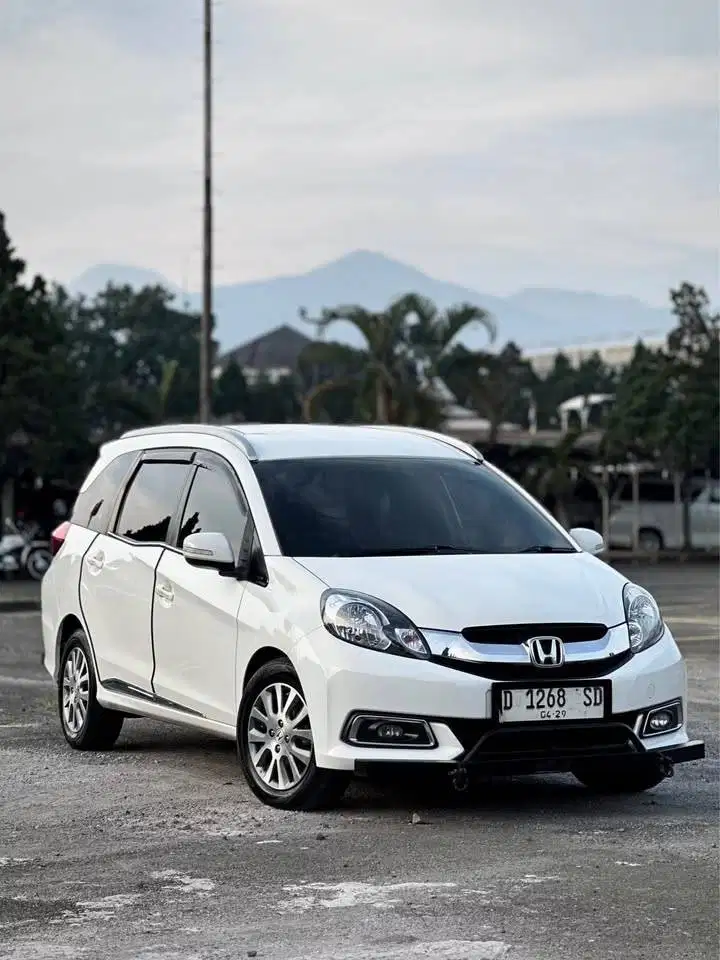 Mobilio E AT 2014 Prestige