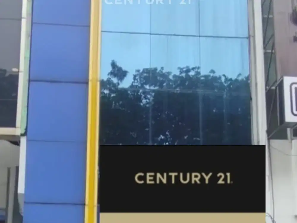 Ruko Bagus 3 Lantai Boulevard Raya Kelapa Gading Strategis