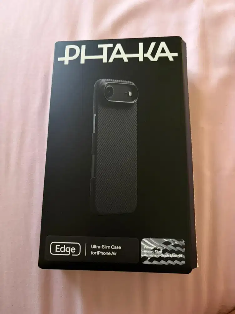 apple iphone air PITAKA real carbon black