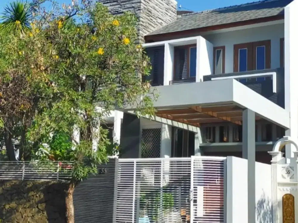 Rumah di Jl. Walet Pantai Indah Kapuk, Bagus, Siap Huni
