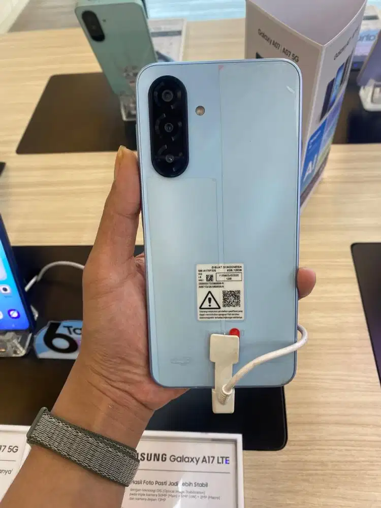 SAMSUNG A17 4G 8/128GB CICILAN 0%