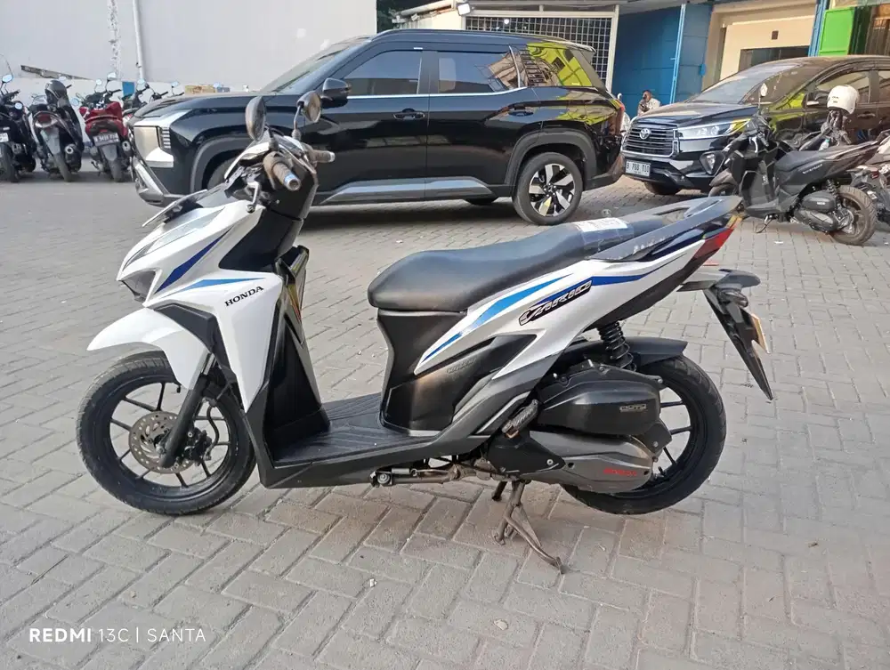[SUPER DISKON] Honda Vario 125 LED new Tahun 2019 Surat komplit