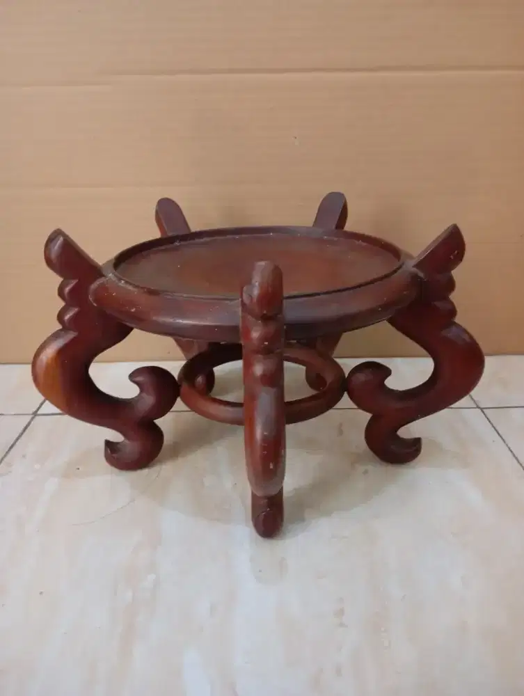 Kaki/Tatakan guci uk.besar