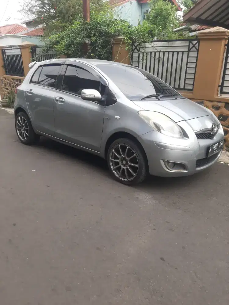 Toyota Yaris J 2011 matic