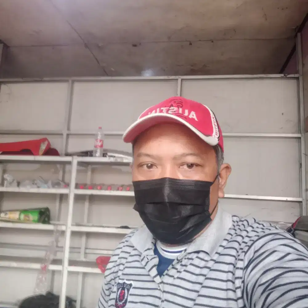 Butuh kerja mendesak area Kebayoran lama-serabutan/jaga toko/Caregiver