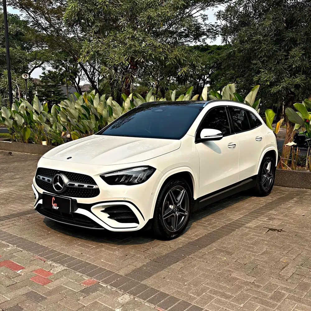 GOOD DEAL Mercedes Benz GLA200 AMG 2024 facelift 2025 gla 200 low odo