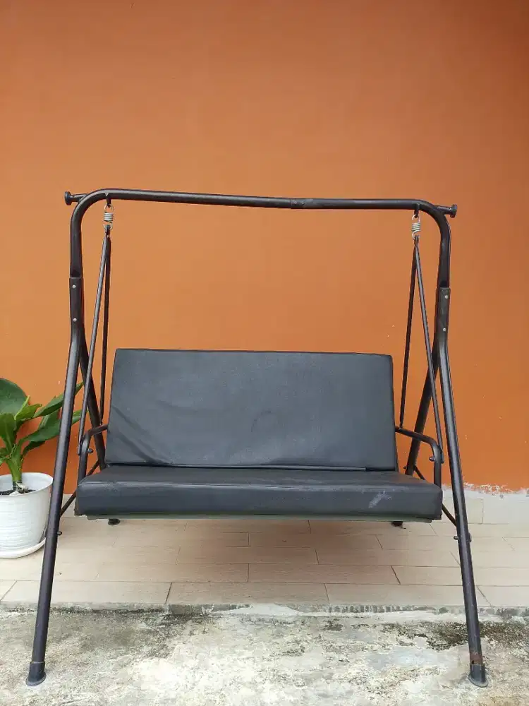 Di jual ayunan besi