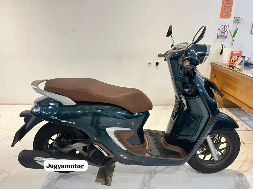 3-STYLO 160 ABS 2025