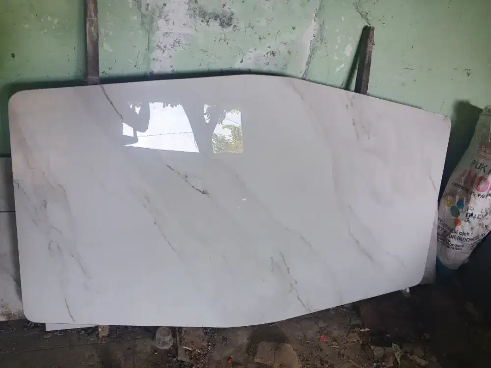 Top table meja makan