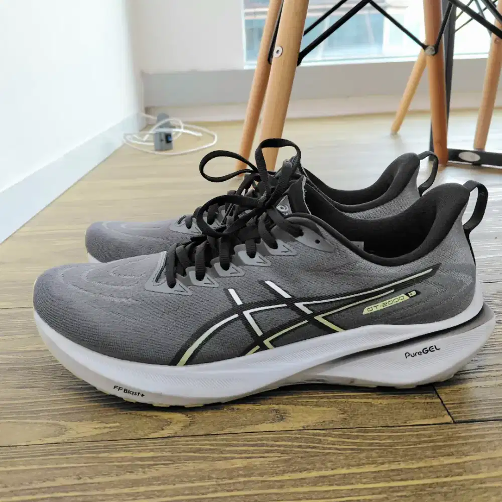 Sepatu Asics GT-2000 13 Size 46.5 Men Carbon Original 46,5 GT 2000
