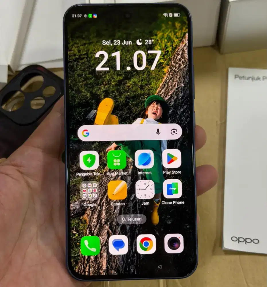 Oppo Reno 15F 5G 8/256GB Fullset Mulus Garansi Resmi Sebulan Pake