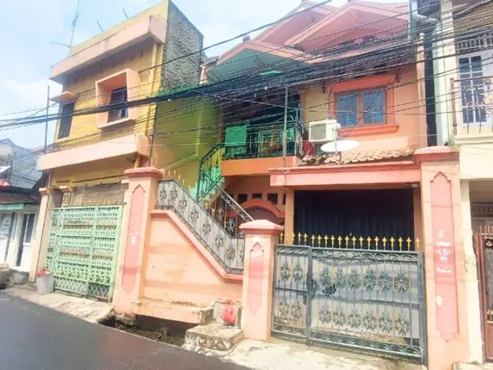 RUMAH 2 LANTAI STRATEGIS DI MANGGARAI SELATAN, TEBET - DEKAT STASIUN