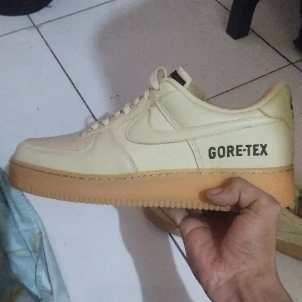 Jual cepat sepatu like new