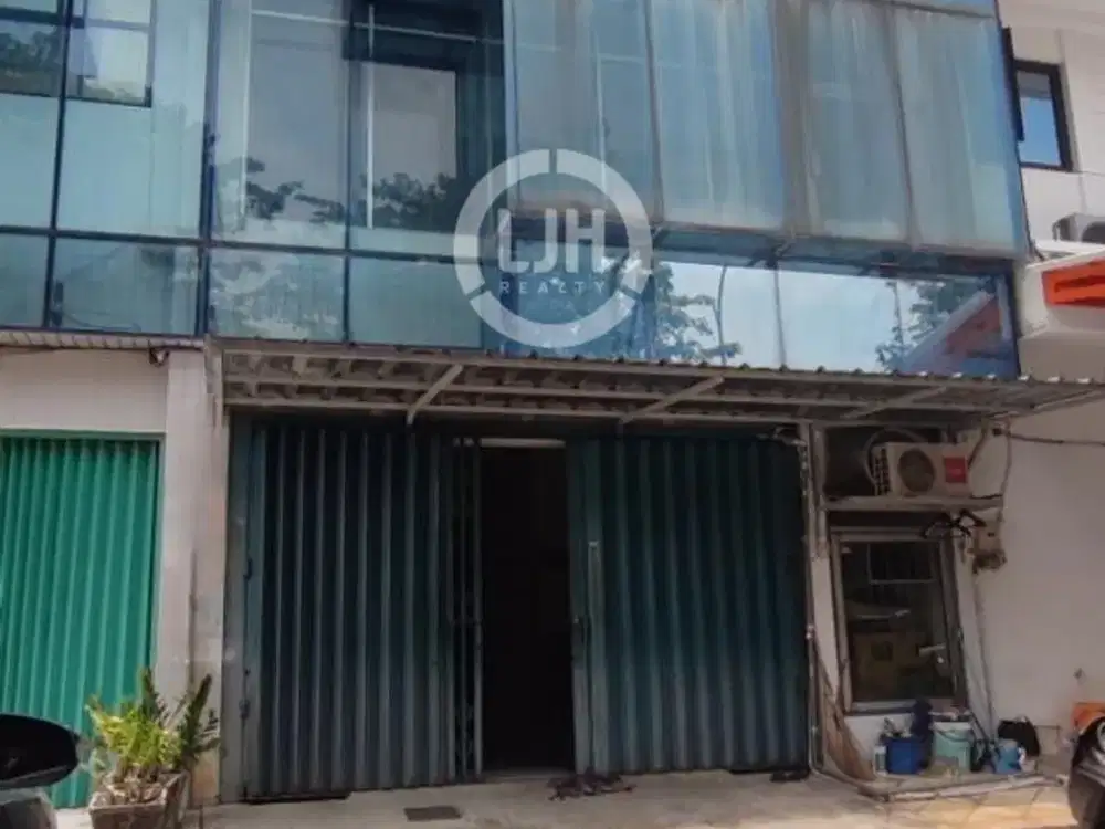 Ruko Dijual di Gading Kirana Kelapa Gading Jakarta Utara Lokasi Strategis