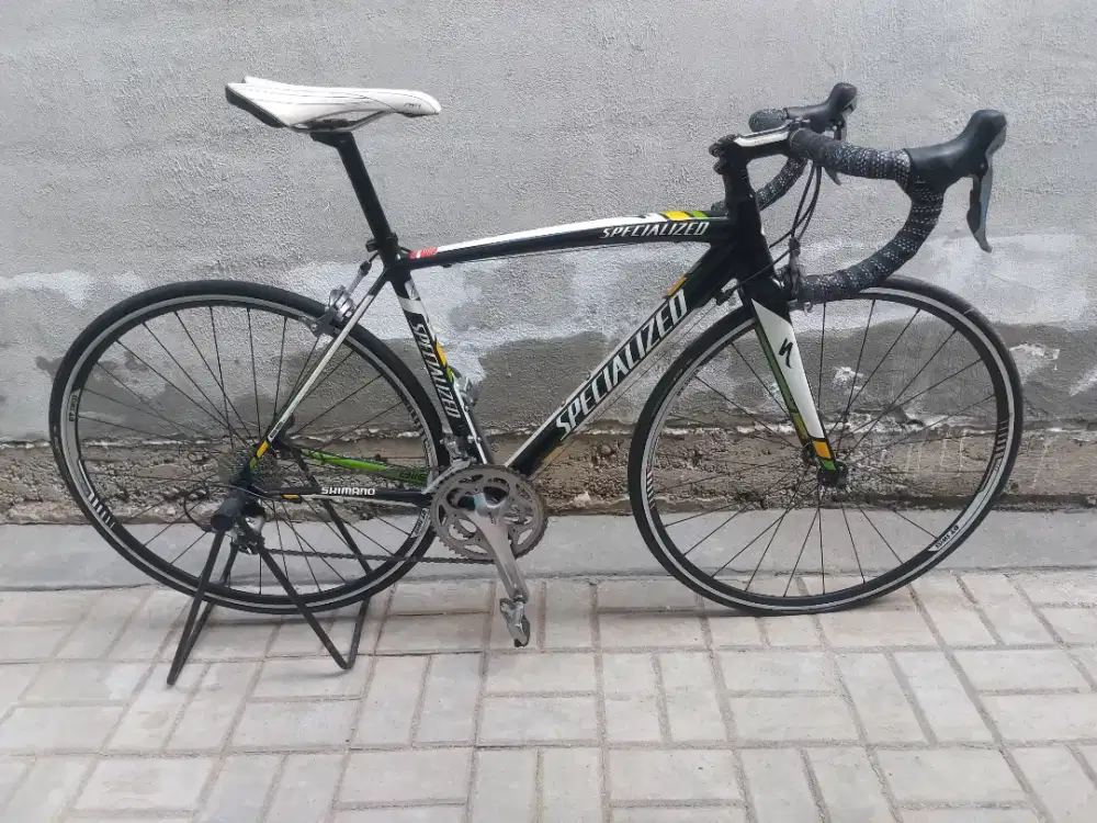 Sepeda roadbike Specialized Allez
