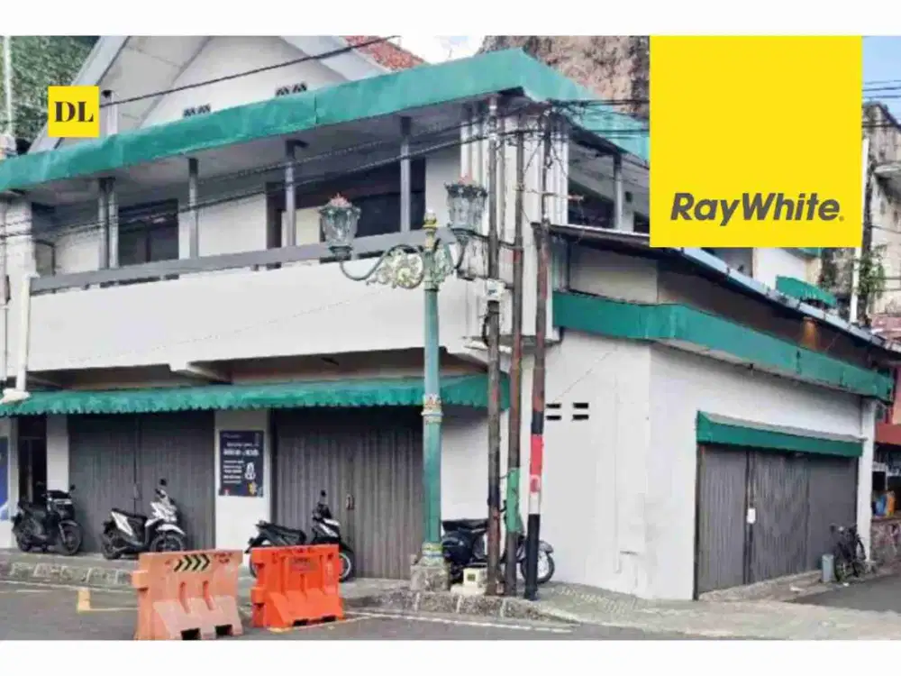Disewakan ruko 3 lantai dekat ps Bringharjo yogya