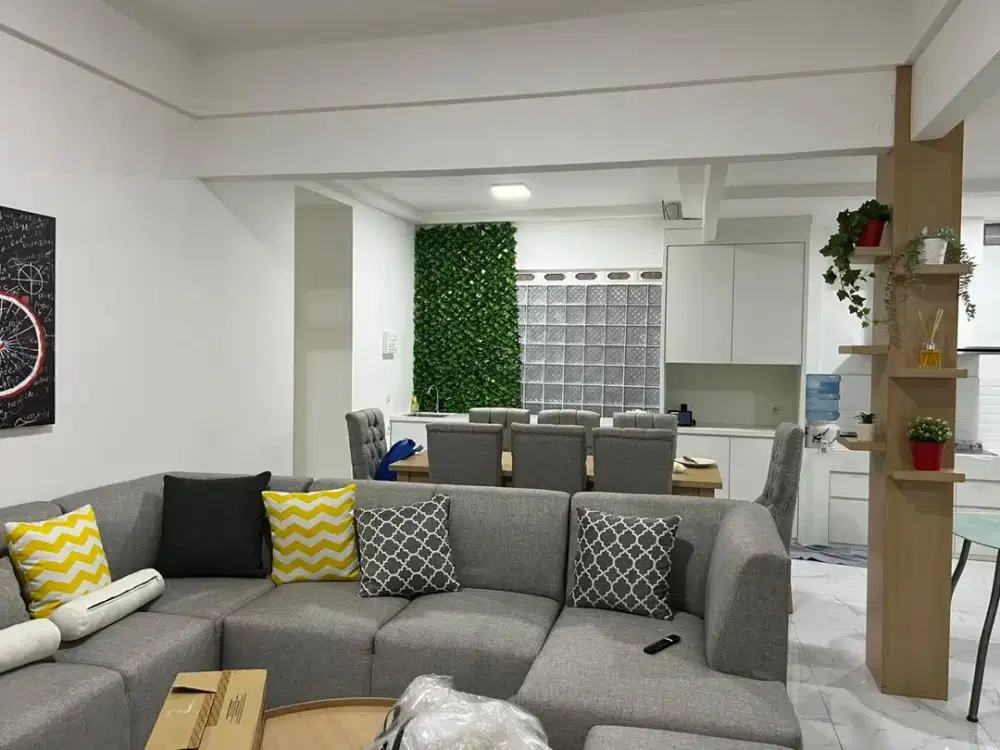 DIJUAL RUMAH 2 LANTAI DI KOMPLEK KOPO PERMAI BANDUNG FURNISH