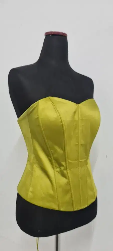 Bustier lemon ukuran M, longtorso kebaya, kamisol satin premium