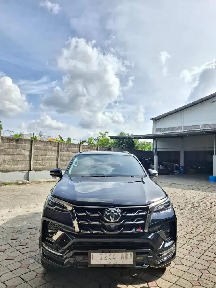 VRZ GR 2023 2.8 matic. Km 23rb antik