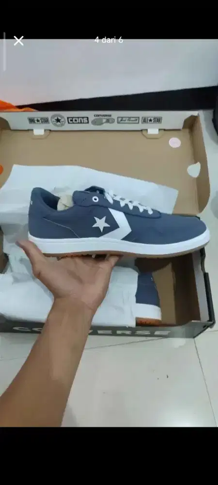 Jual sepatu Converse uk 42