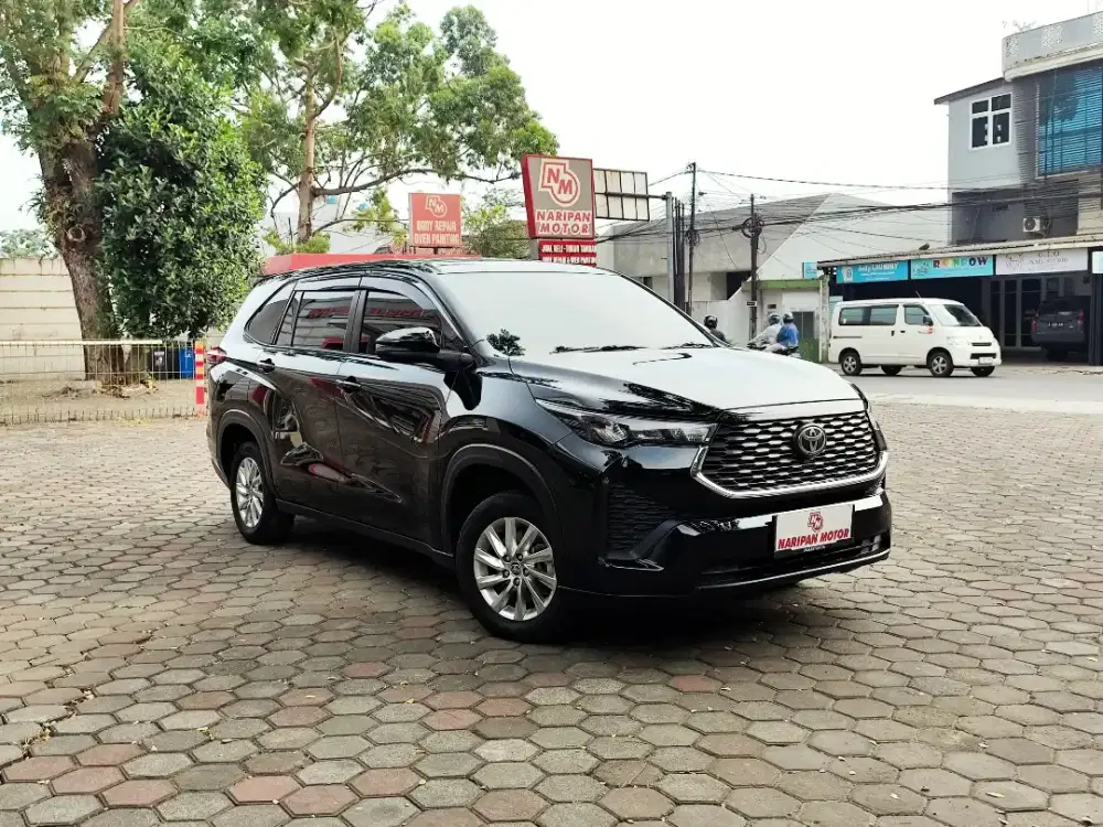 Toyota Innova Zenix G CVT 2023