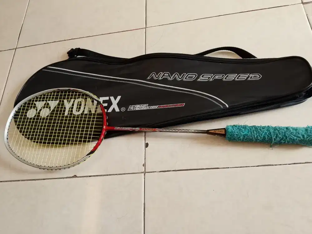 Raket Bulutangkis Yonex Nano Speed 7000