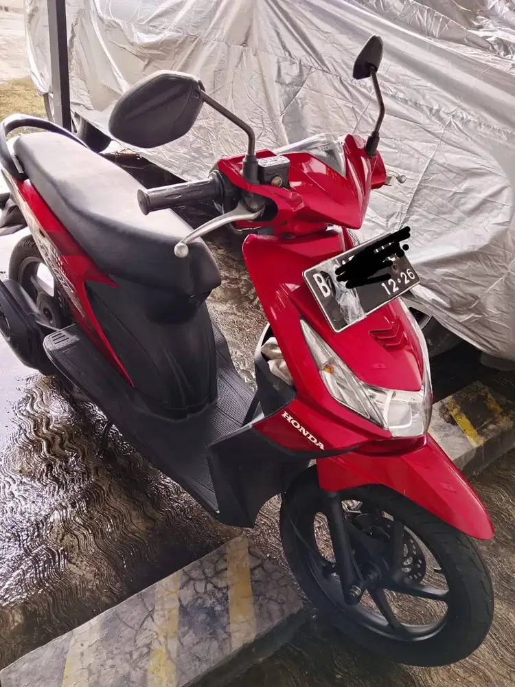 Honda Beat 2011 Mulus KM kurang dari 5000 Km