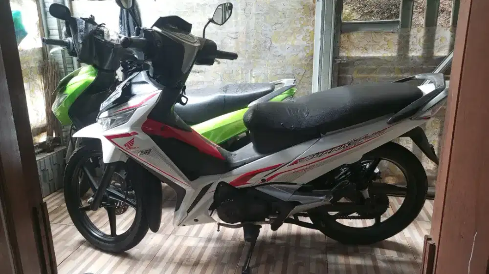 Di jual Supra x 125 surat lengkap pajak off 3 kali