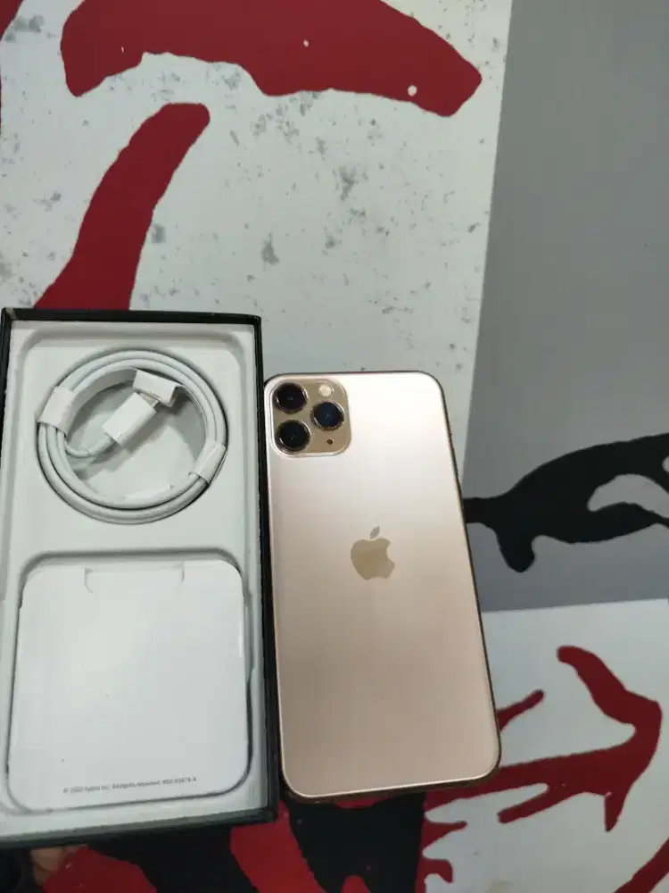 iPhone 11 pro 256gb bagus luar biasa
