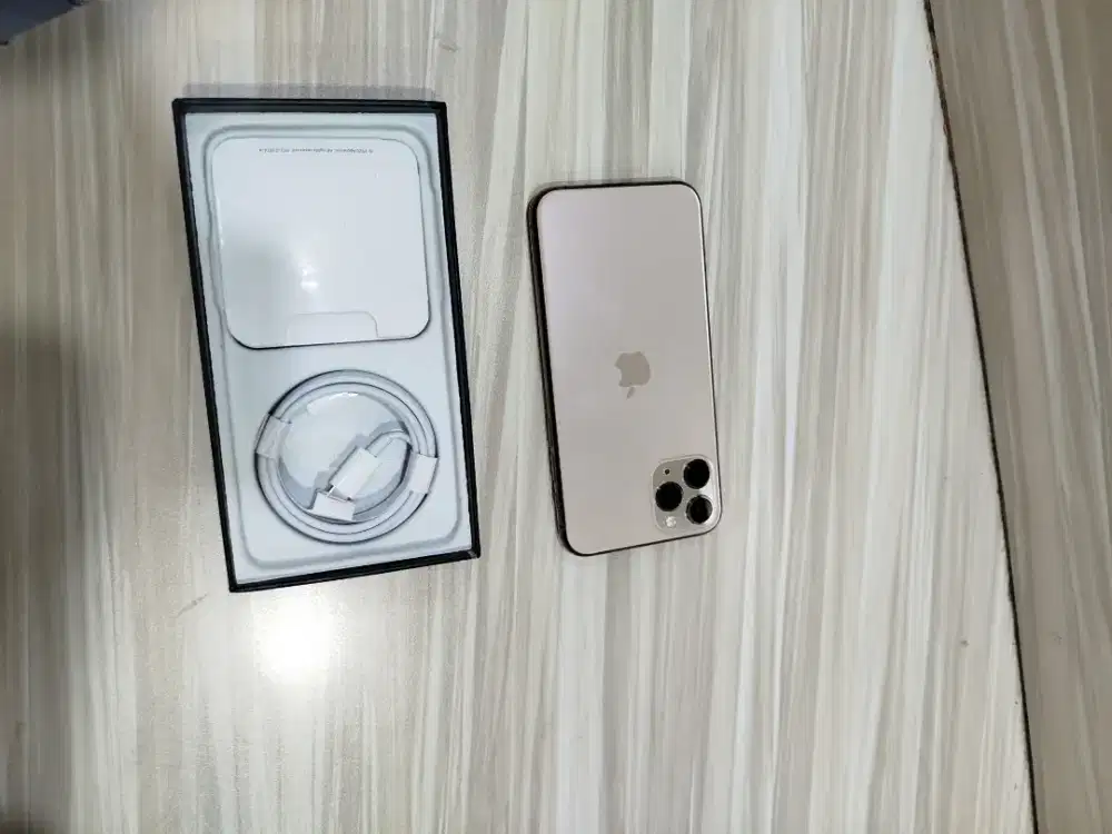 iPhone 11 pro 256gb yg paling bagus