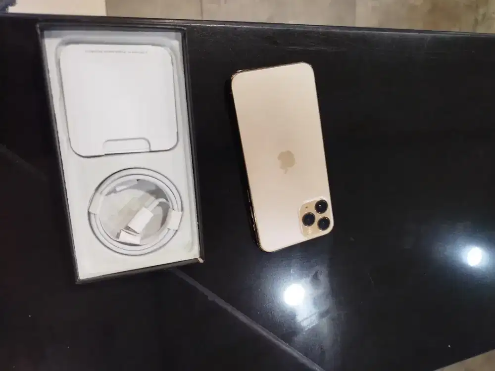 iPhone 11 pro 256gb cocok buat baru