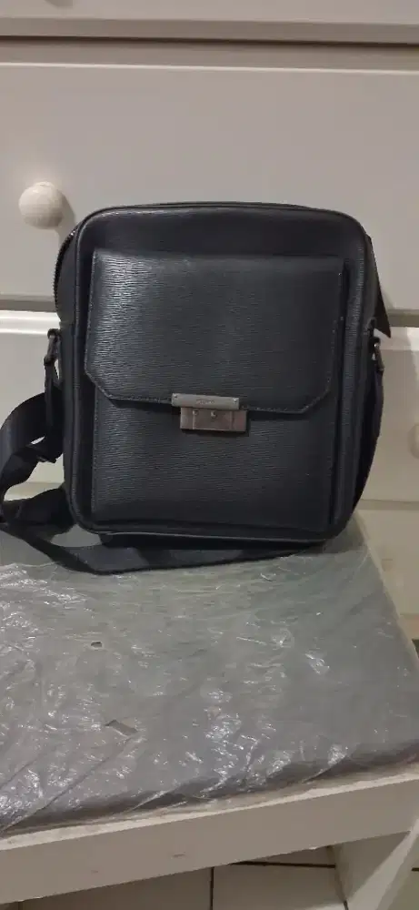 Tas sandang PEDRO