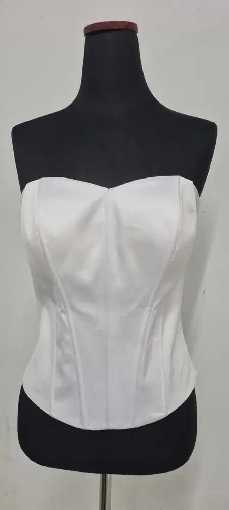 Bustier white bw ukuran L tali, longtorso kebaya, daleman kebaya