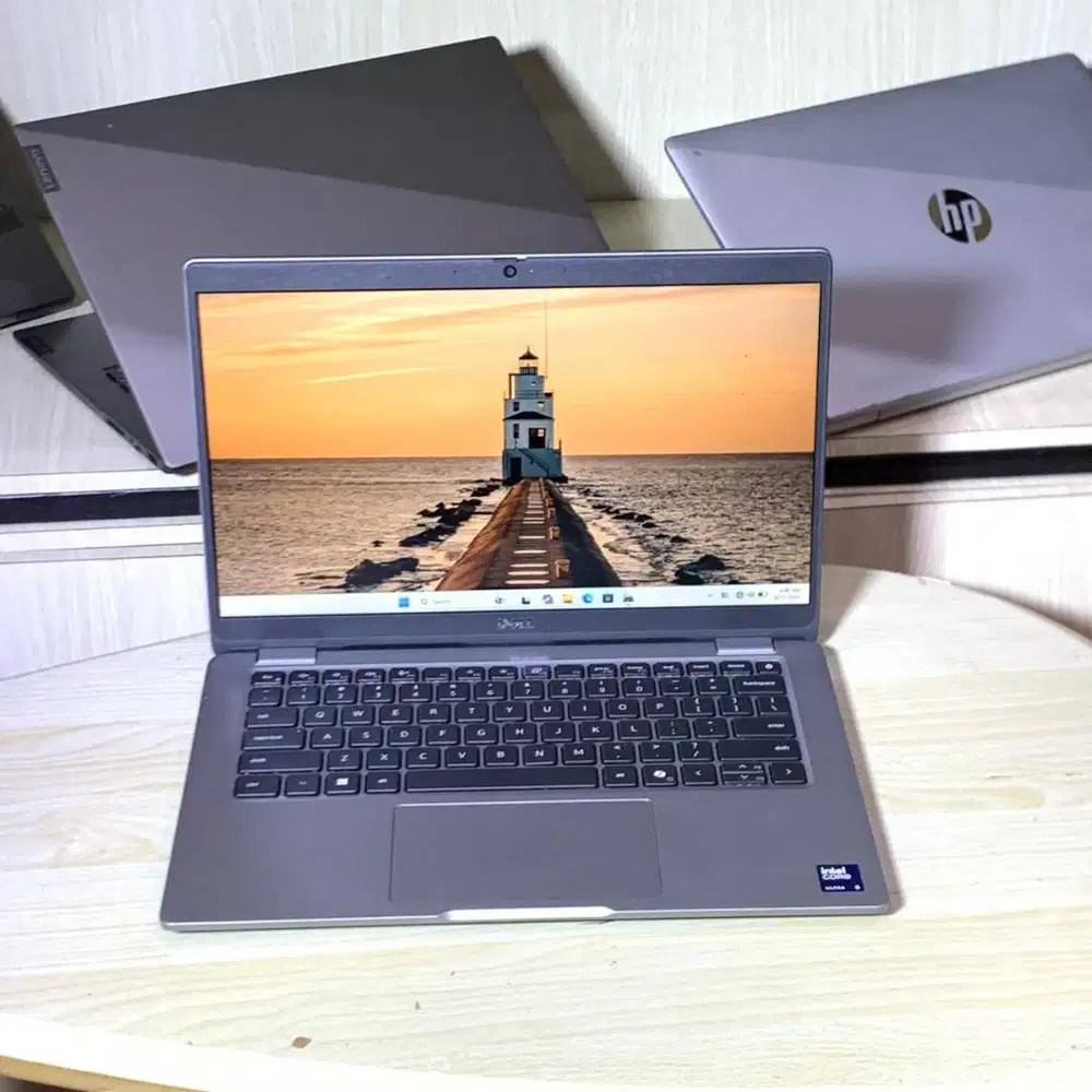 Dell Latitude 5350 Intel Core Ultra 5 135U 14Cpu Ram 16Gb LPDDR5 SSD