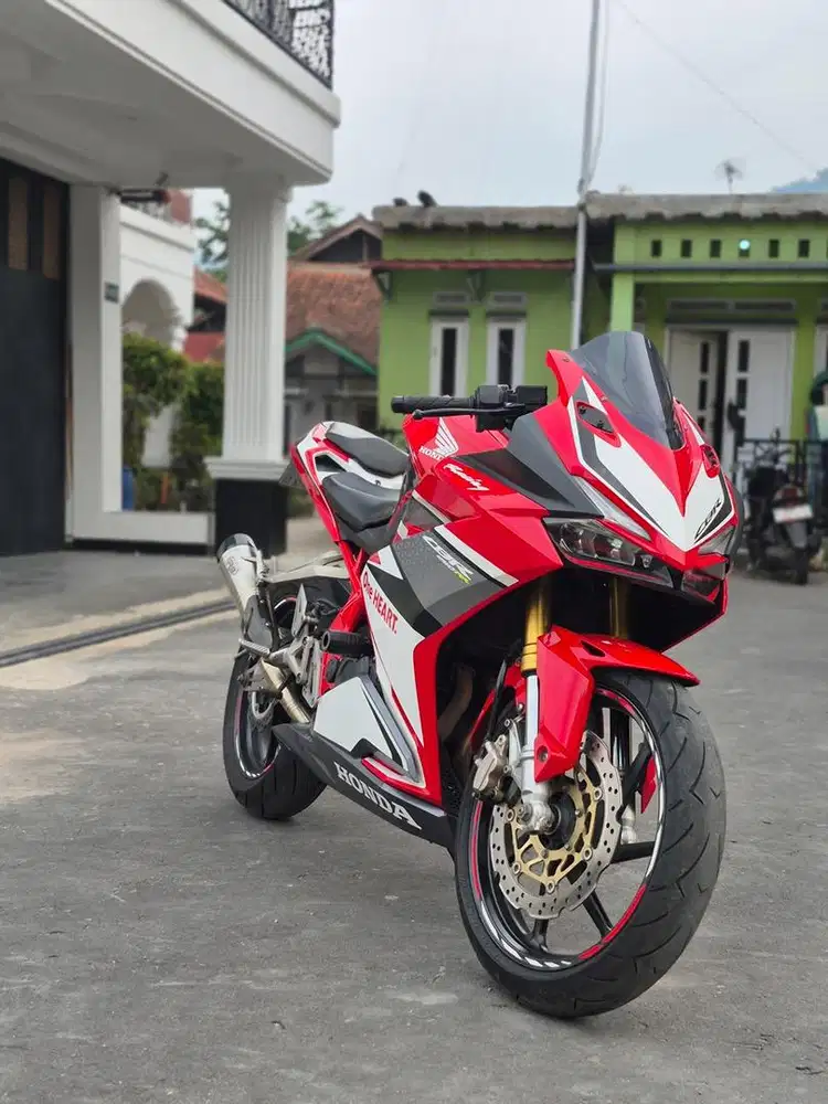 CBR 250 RR RED RACING 2017