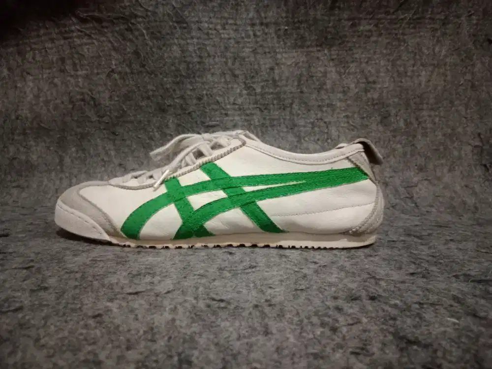 Sepatu onisuka tiger size 43-44