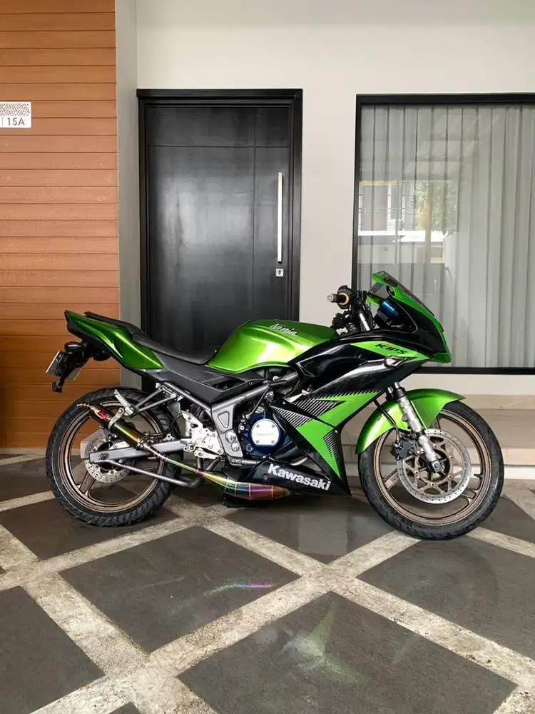 KAWASAKI NINJA RR 2014 LE, SURAT LGKP, MESIN ENAK, KARBU ORI, JOSSSSSS