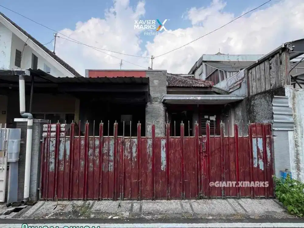 Rumah siap huni tengah kota di sungai sungai Blimbing Malang