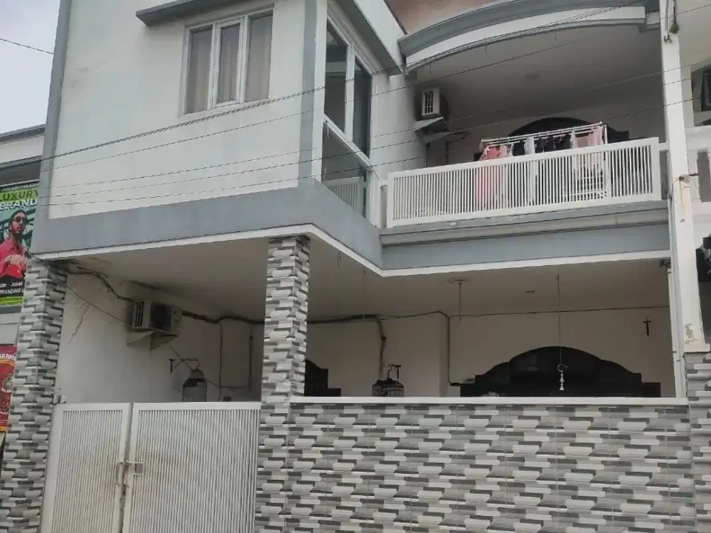Rumah 2 Lantai Bagus di Pakis Tirtosari Siap Huni