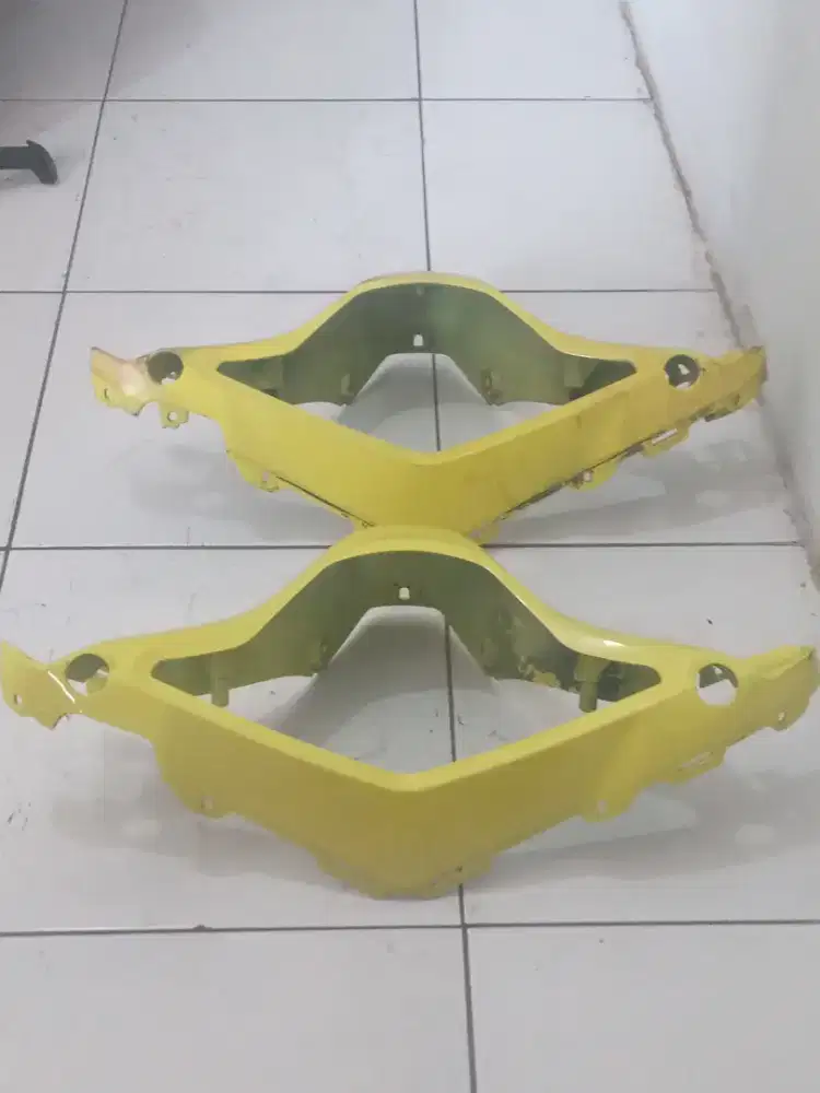 2 Cover Batok Speedo Aerox