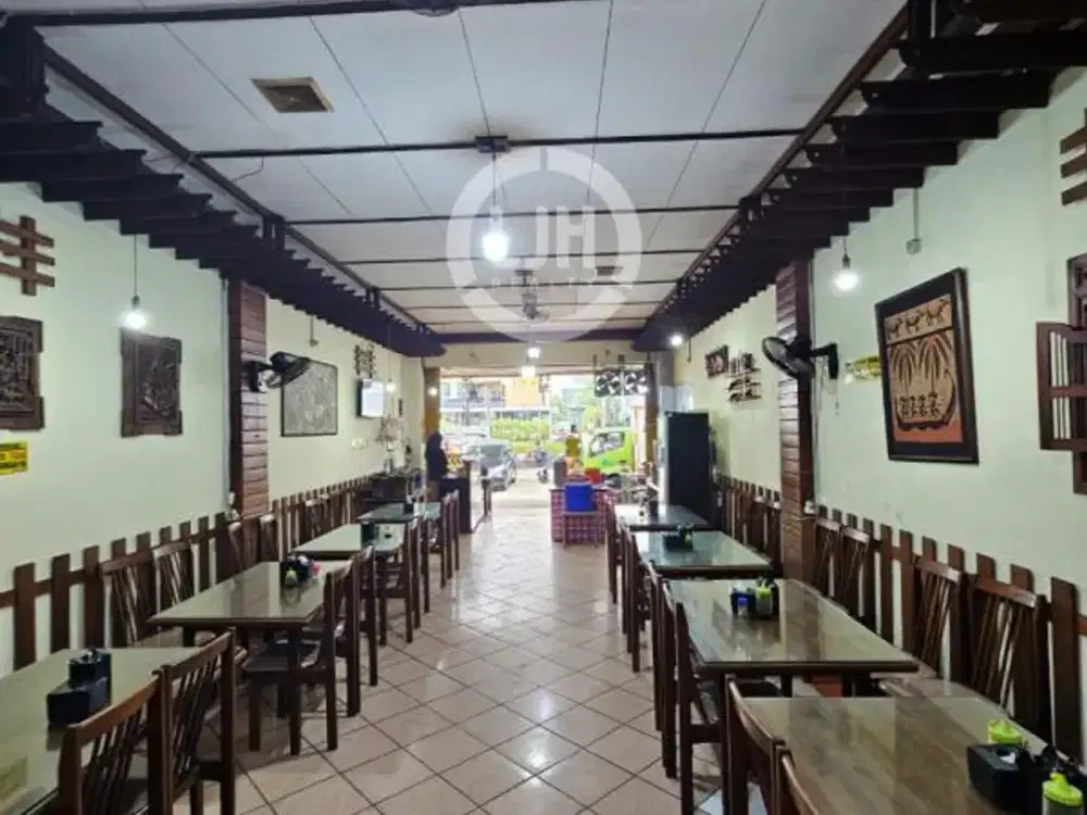 Ruko Langka di Boulevard Barat Raya, Lokasi Bisnis Paling Dicari di Kelapa Gading