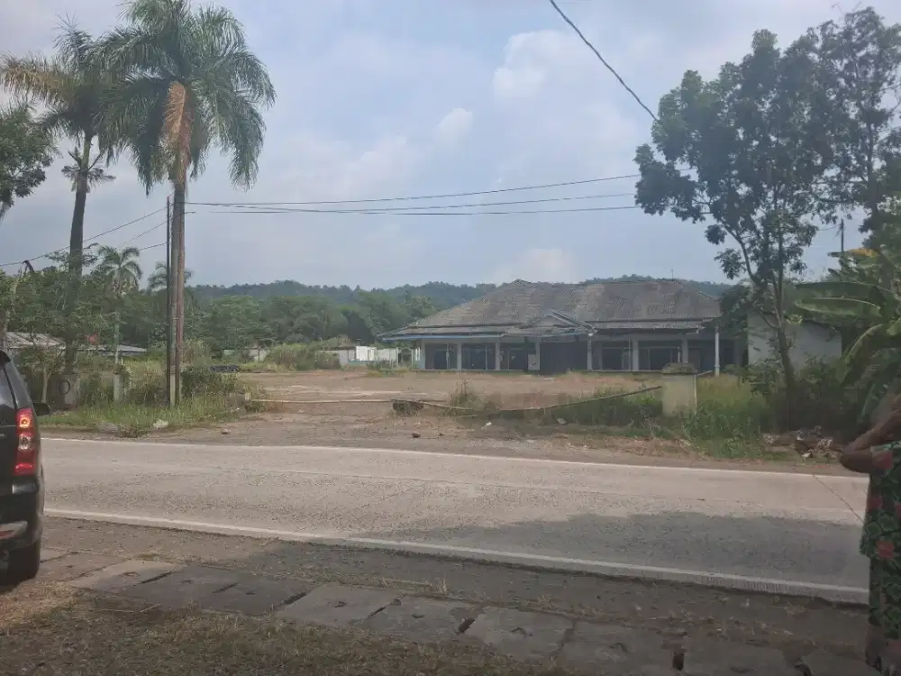 Dijual Rumah Makan