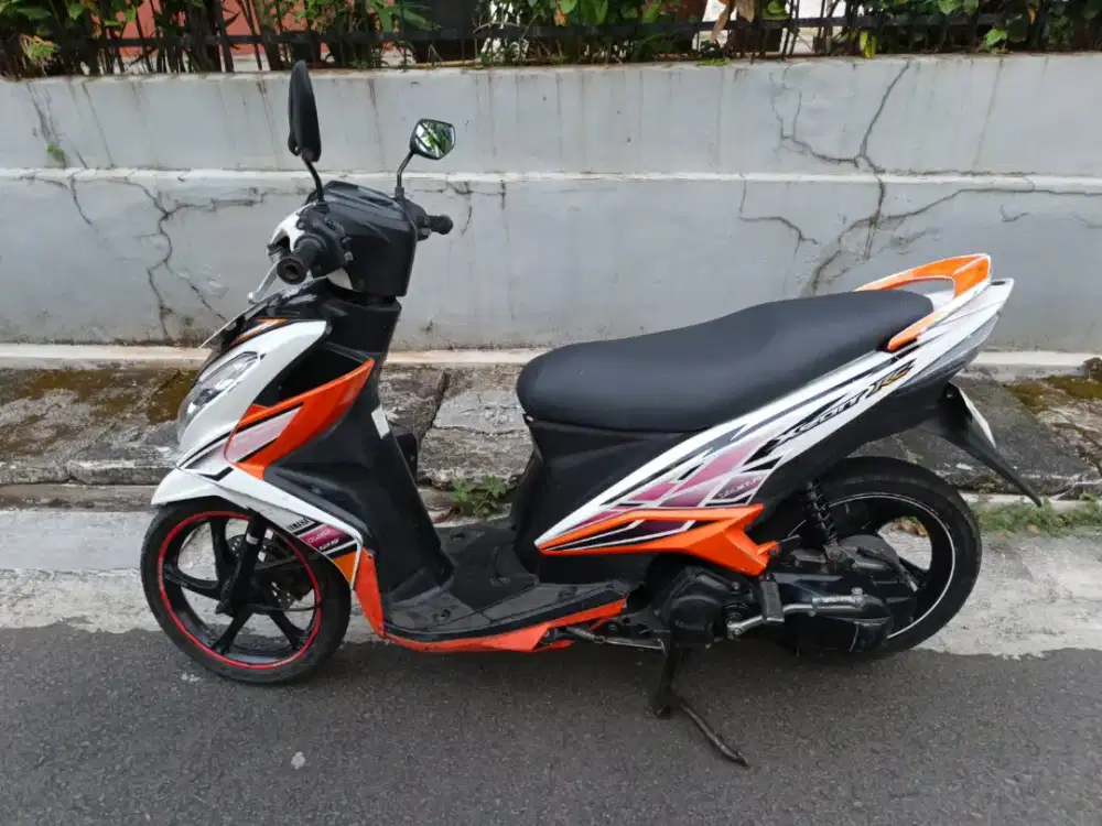 Dijual Cepat Motor Yamaha Xeon 2013