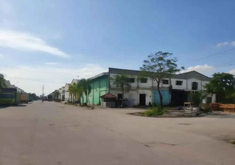 DIJUAL Gudang Komersil Posisi Strategis (Hook/Perempatan) – Pekanbaru
