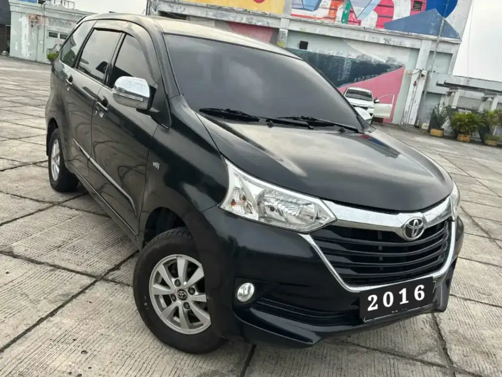 TOYOTA AVANZA G 1.3 AT 2016 UM 9.9 jt only