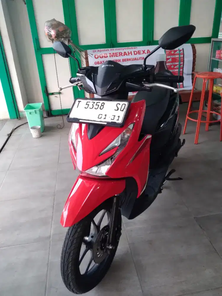 Beat CBS 2025 Merah Hitam Istimewa