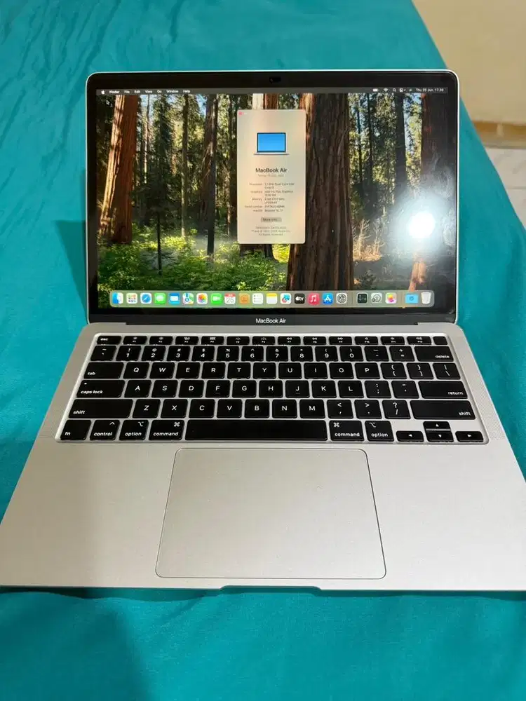 Macbook Air 2020 Intel Core i3