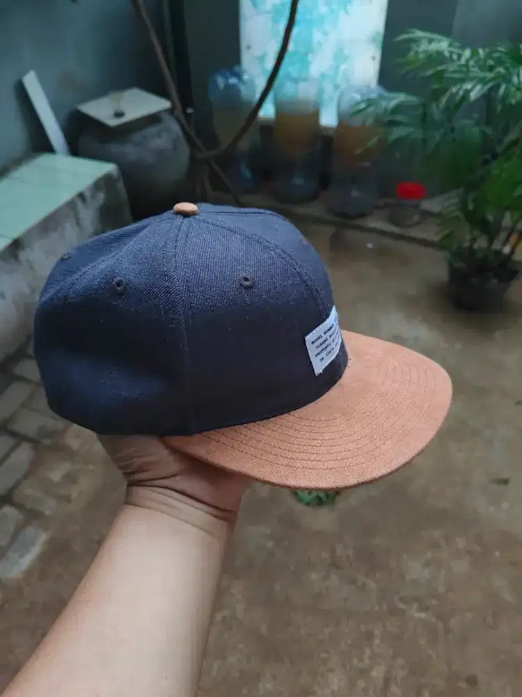 Topi H&M topi snapback