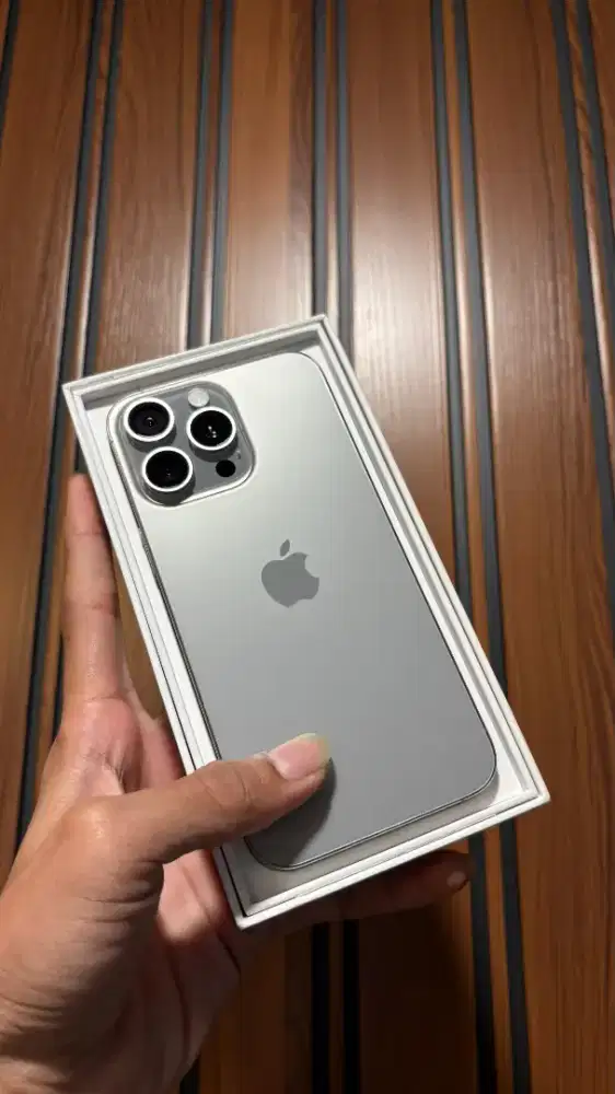 iPhone 15 pm natural titanium 256gb iBox
